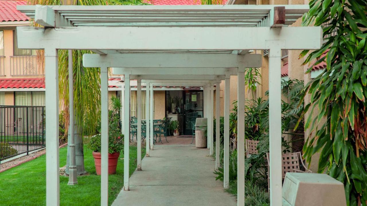 Studio 6 Anaheim Hills Ca ภายนอก รูปภาพ